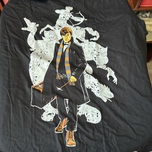 NWOT unisex XL Fantastic Beasts Newt Scamander shirt